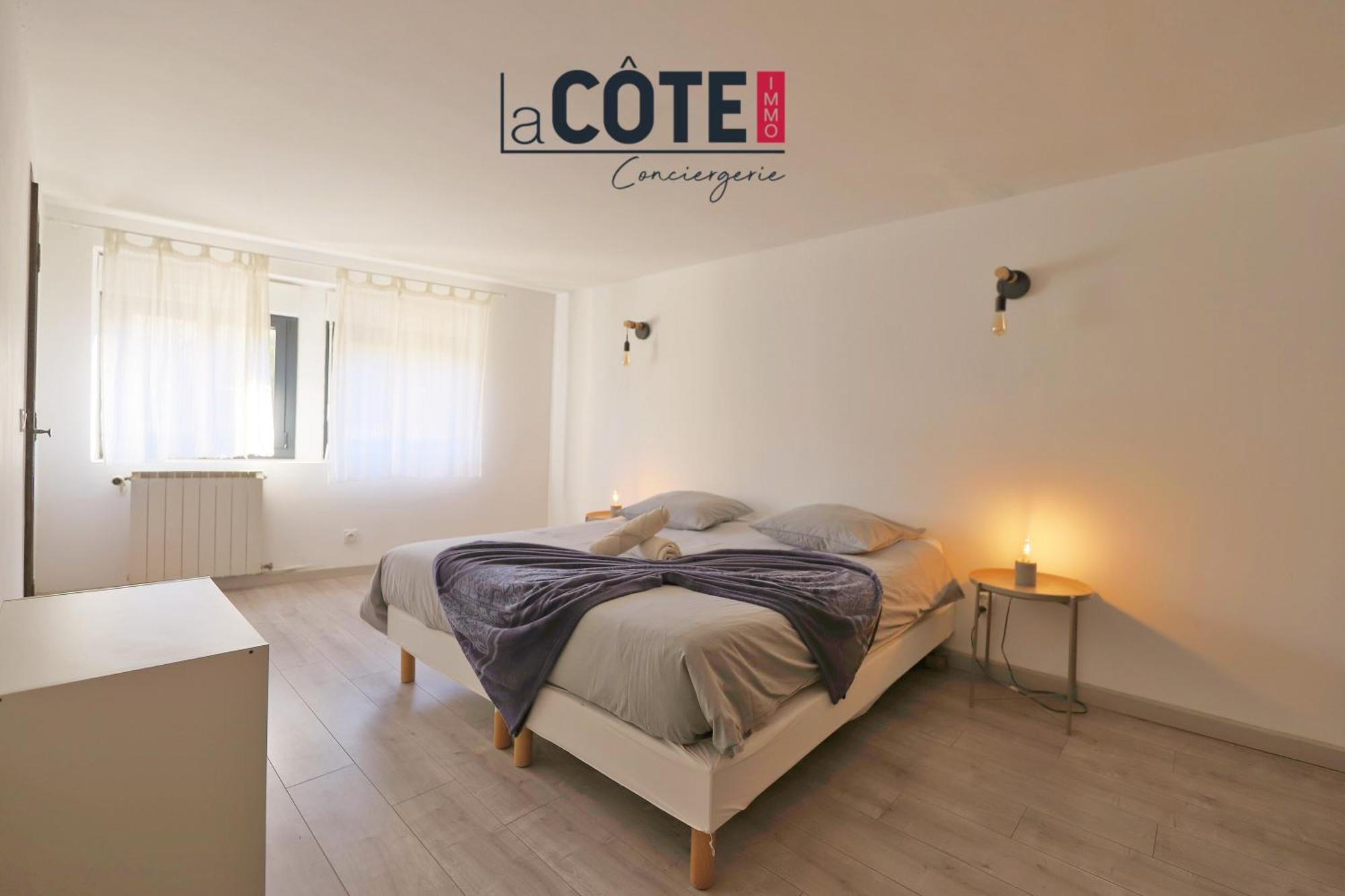 Appart Affaires - 2 Couchages Шатонеф-ле-Мартиг Экстерьер фото